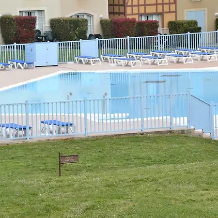 Maison Ideale Pour De Belle Vacance Avec Piscine